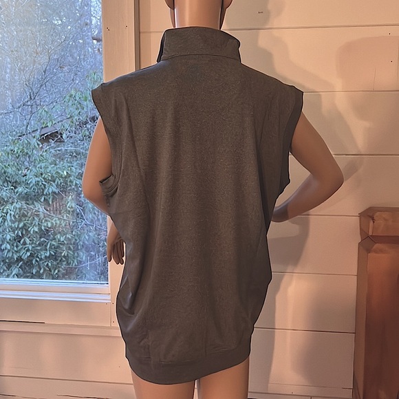 Golf Vests. Lavender/Silver - Picture 2 of 4